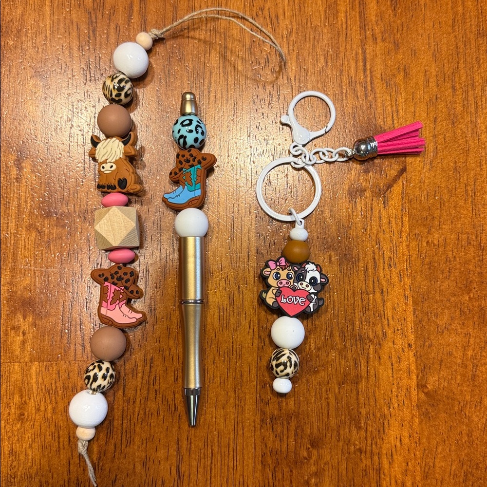 Cow Themed Accessory Set - Multicolor - Picture 2 of 5